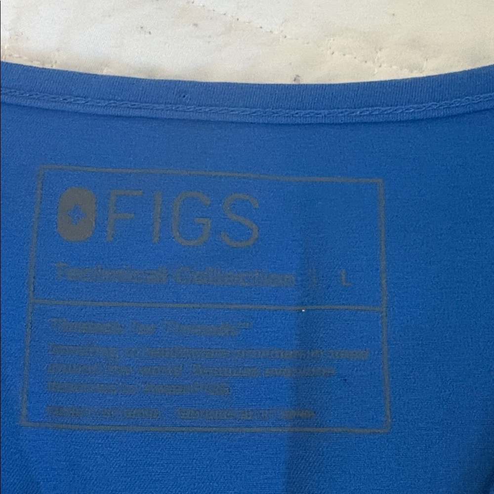 FIGS scrub set - Picture 3 of 6